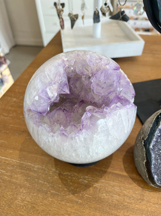 Amethyst Sphere