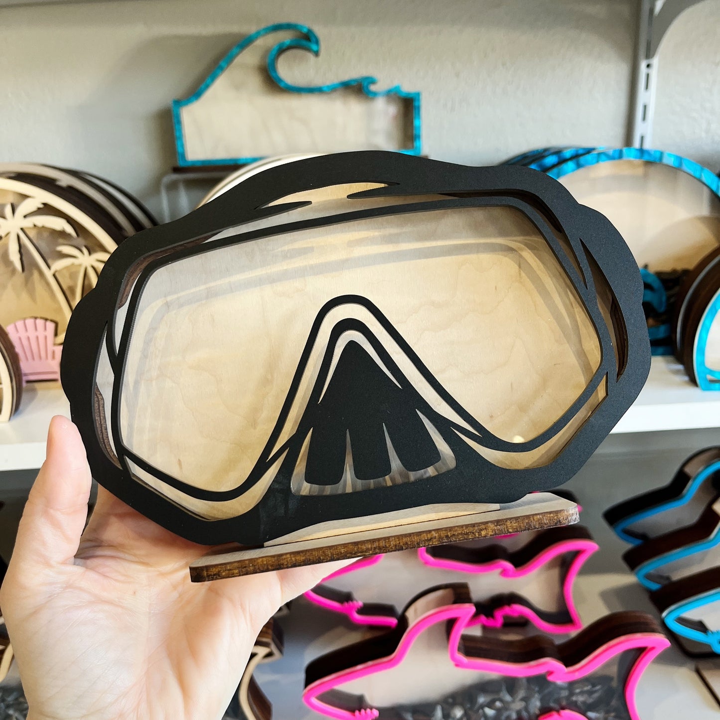 Classic Scuba Dive Mask - Black Acrylic - Shark Tooth Bank