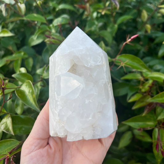 Quartz Cluster Tower