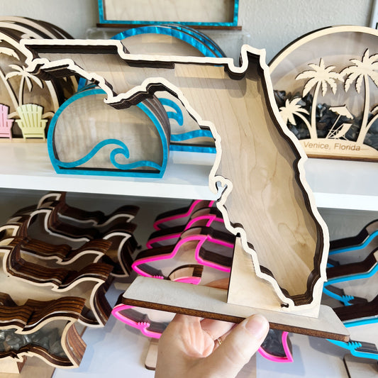 Classic State of Florida - Wood Finish - Shark Tooth Bank