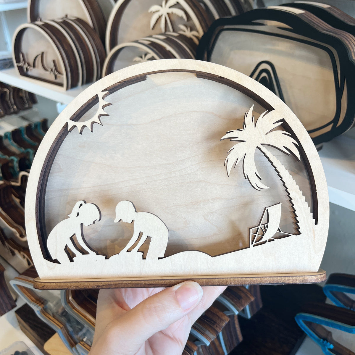 Classic Kids Sifting with Palm - Wood Finish - Shark Tooth Bank
