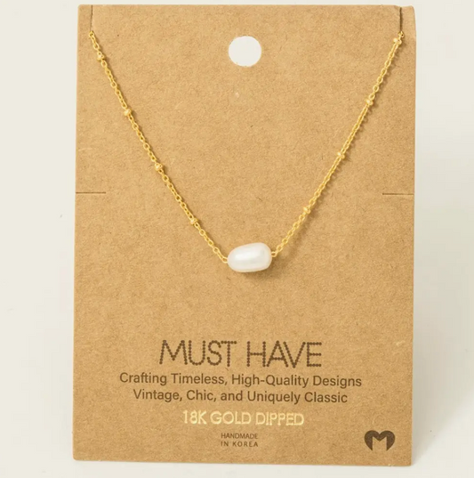 Must Have - Gold Pearl Necklace