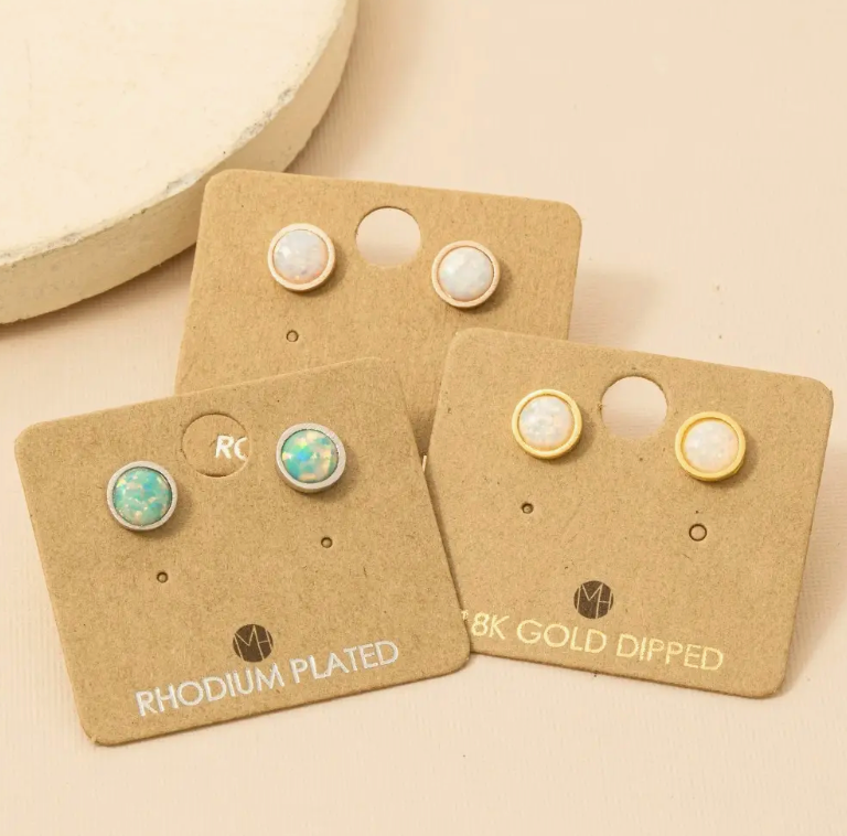 Must Have - Circular Opal Stud Earrings